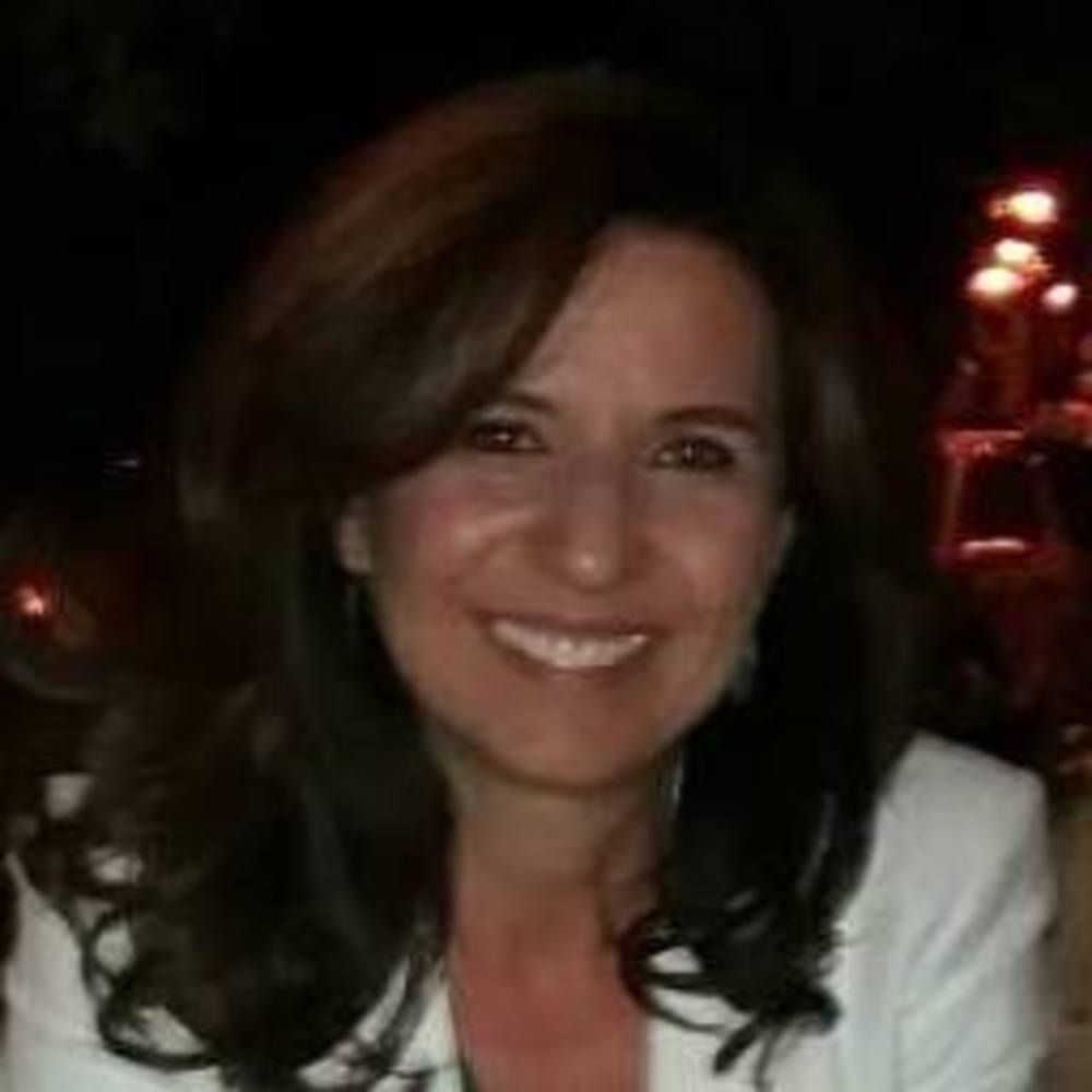 Meet your Posher, Daniela